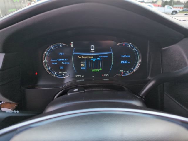 Used 2019 Cadillac Escalade Premium Luxury image 19