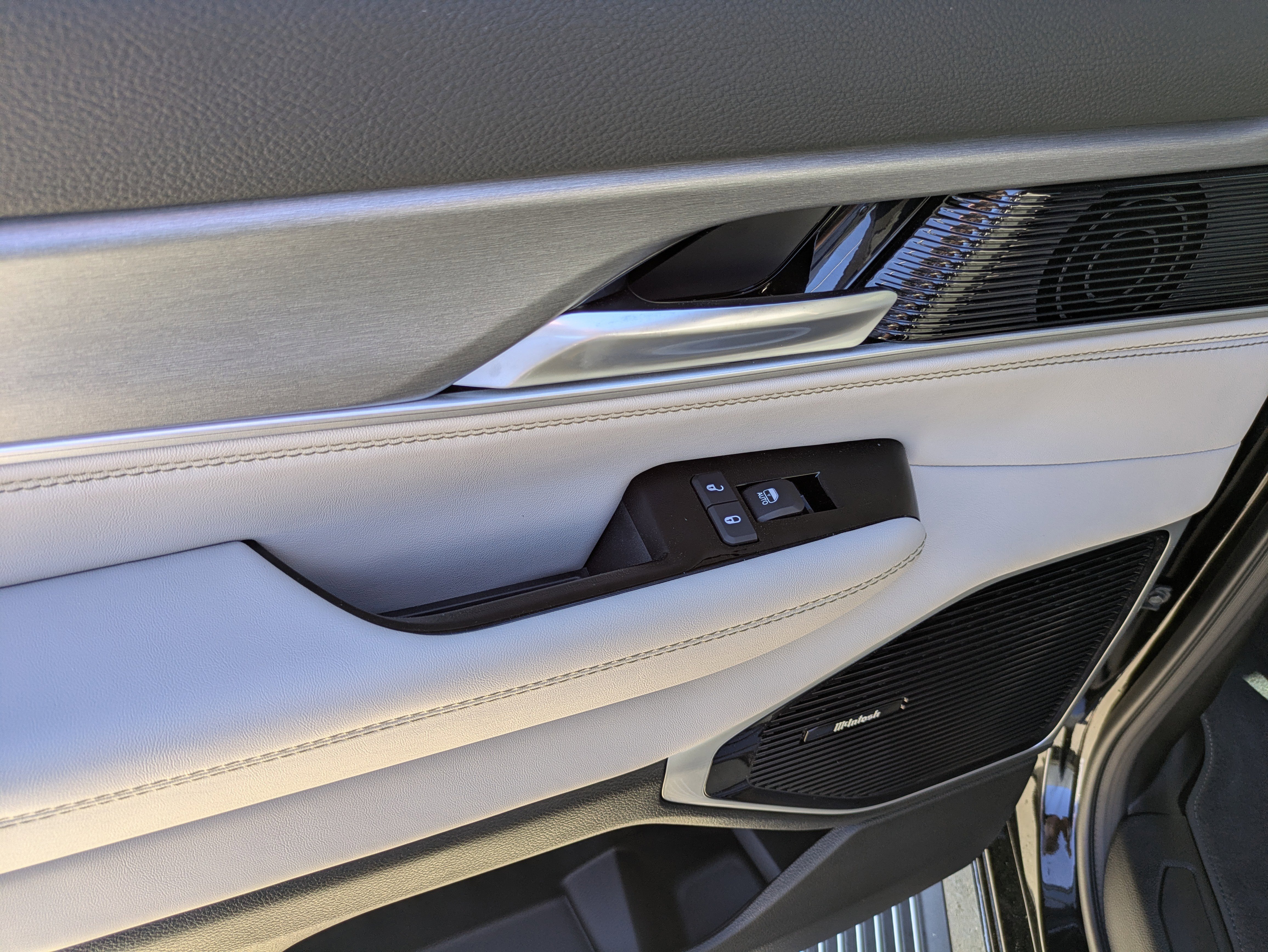 New 2026 Jeep Grand Wagoneer L Limited image 9