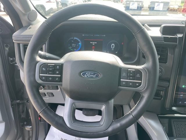 Used 2024 Ford F150 Lightning Flash AWD/4WD image 25
