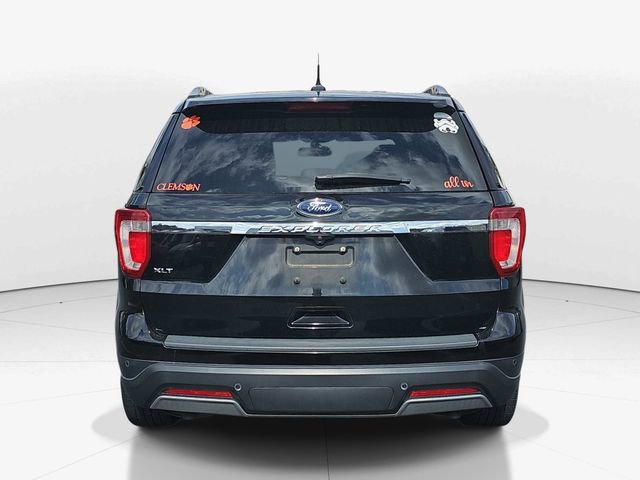 Used 2019 Ford Explorer XLT w/ Equipment Group 201A image 6