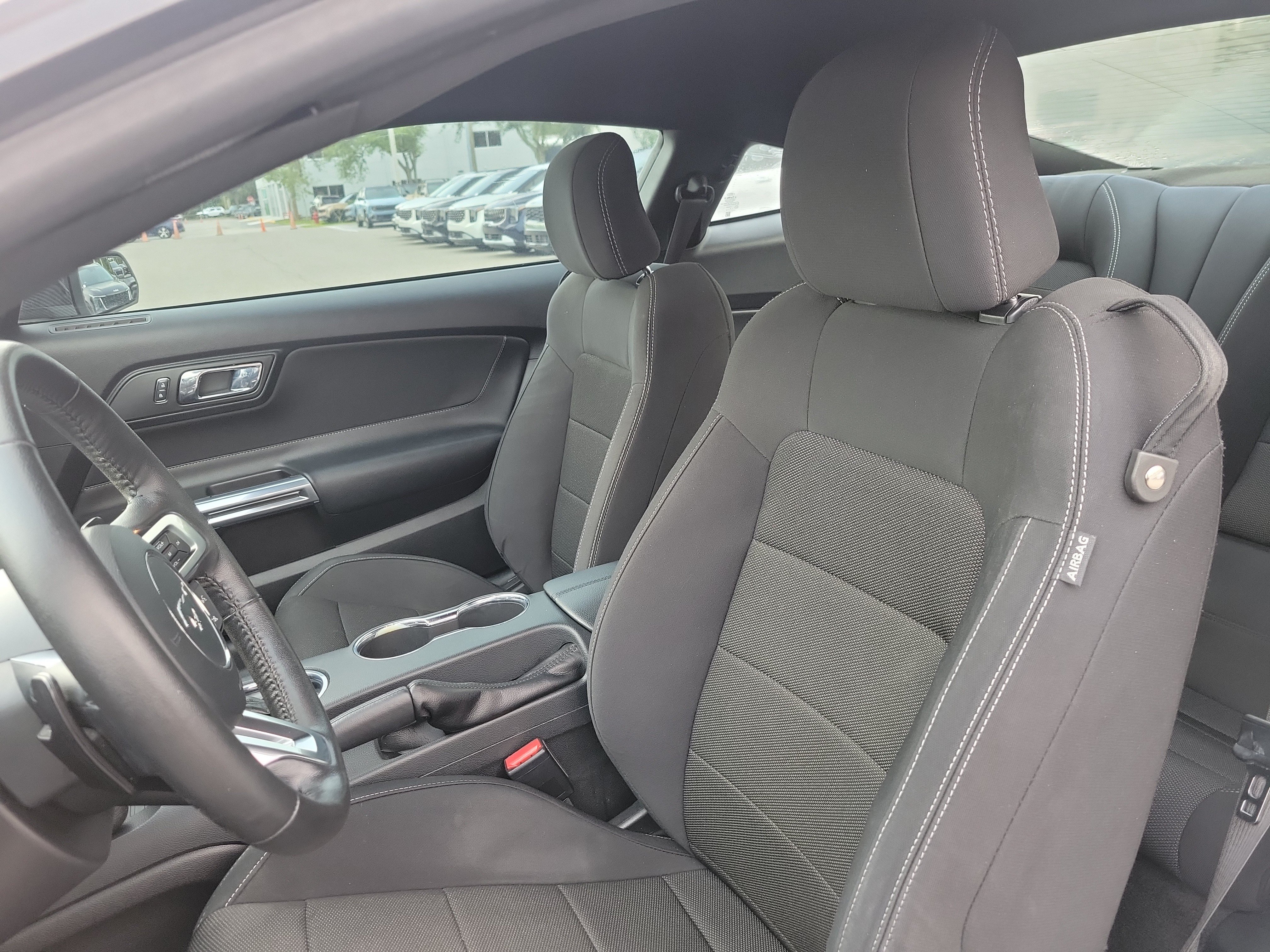 Used 2017 Ford Mustang Coupe RWD image 13