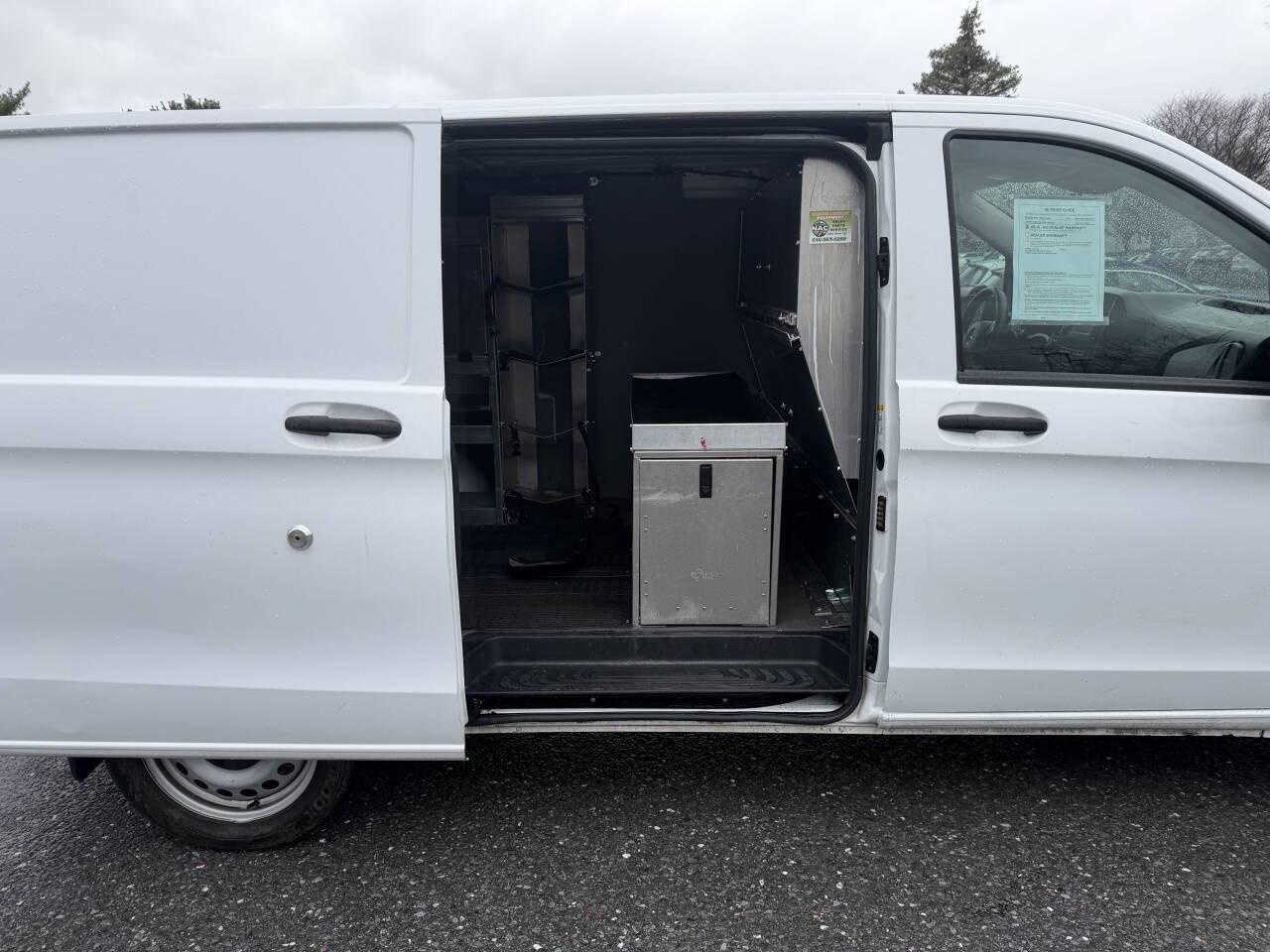 Used 2019 Mercedes-Benz Metris image 7