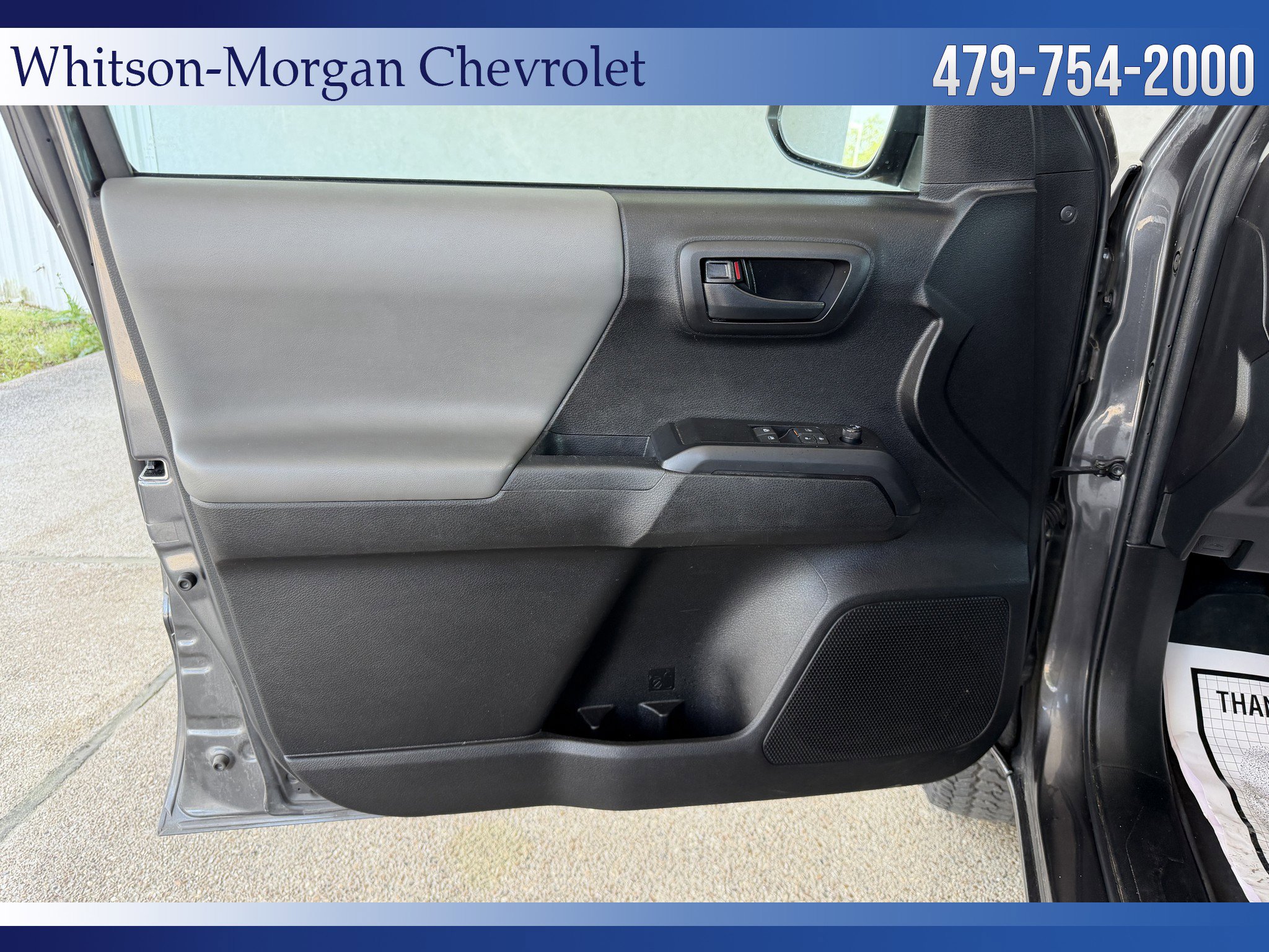 Used 2023 Toyota Tacoma SR w/ SR Convenience Package RWD image 11