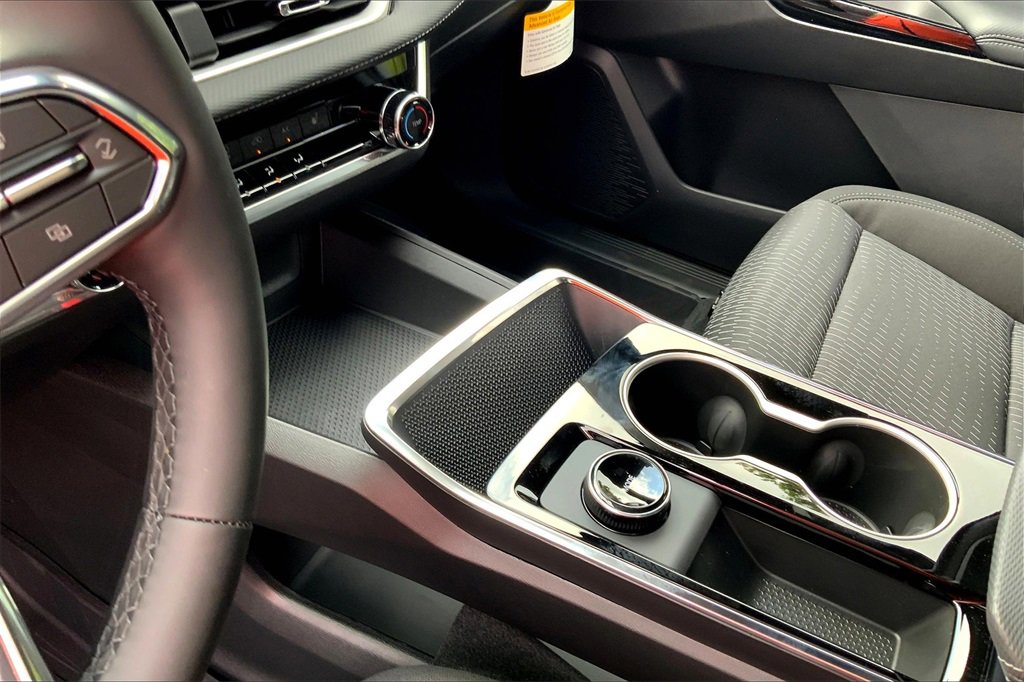 New 2026 Chevrolet Equinox LT image 9