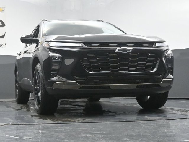 New 2026 Chevrolet Trax ACTIV w/ Driver Confidence Package FWD image 3