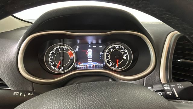 Used 2018 Jeep Cherokee Limited w/ Technology Group AWD/4WD image 18