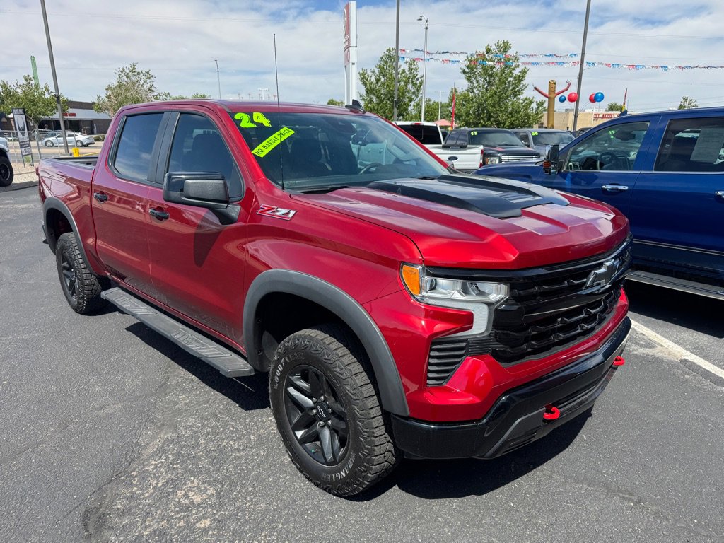 Used 2024 Chevrolet Silverado 1500 LT Trail Boss image 4