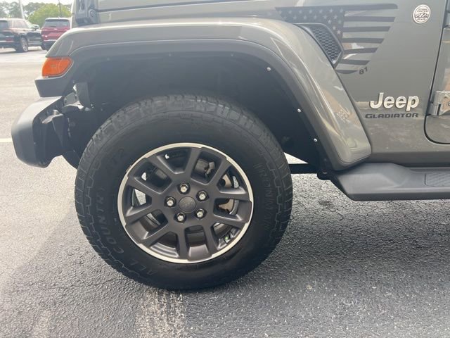 Used 2022 Jeep Gladiator Overland w/ Popular Equipment Package image 5