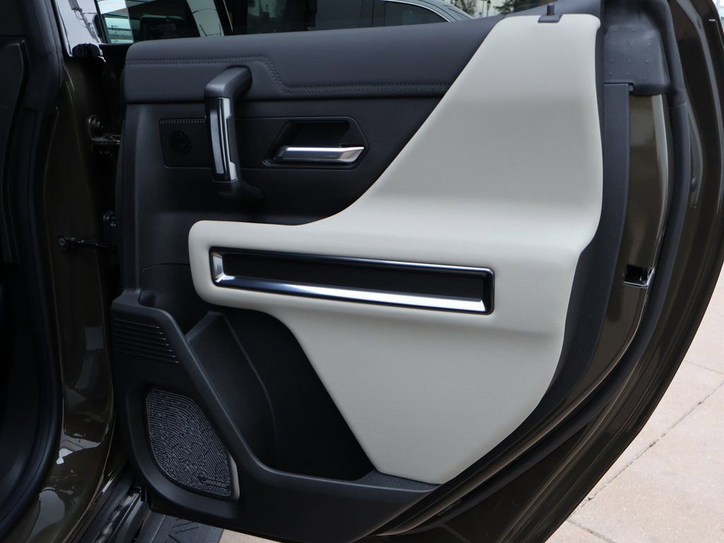 New 2026 GMC Hummer EV SUV image 17