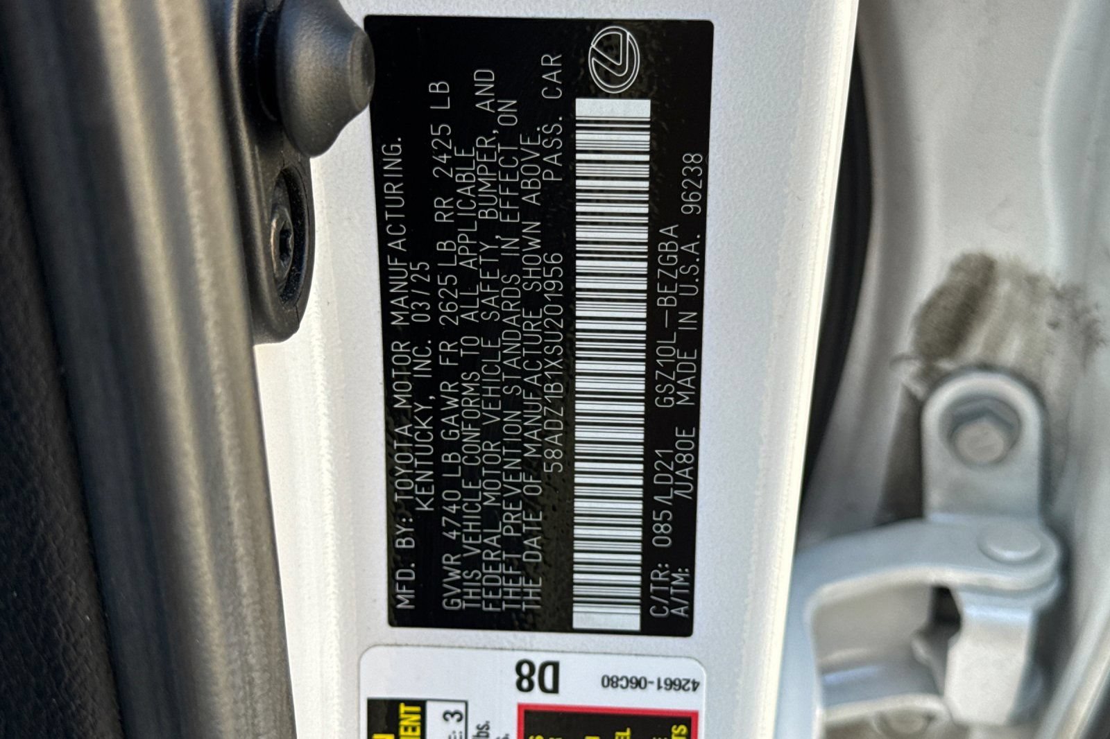 Used 2025 Lexus ES 350 w/ Premium Package FWD image 29