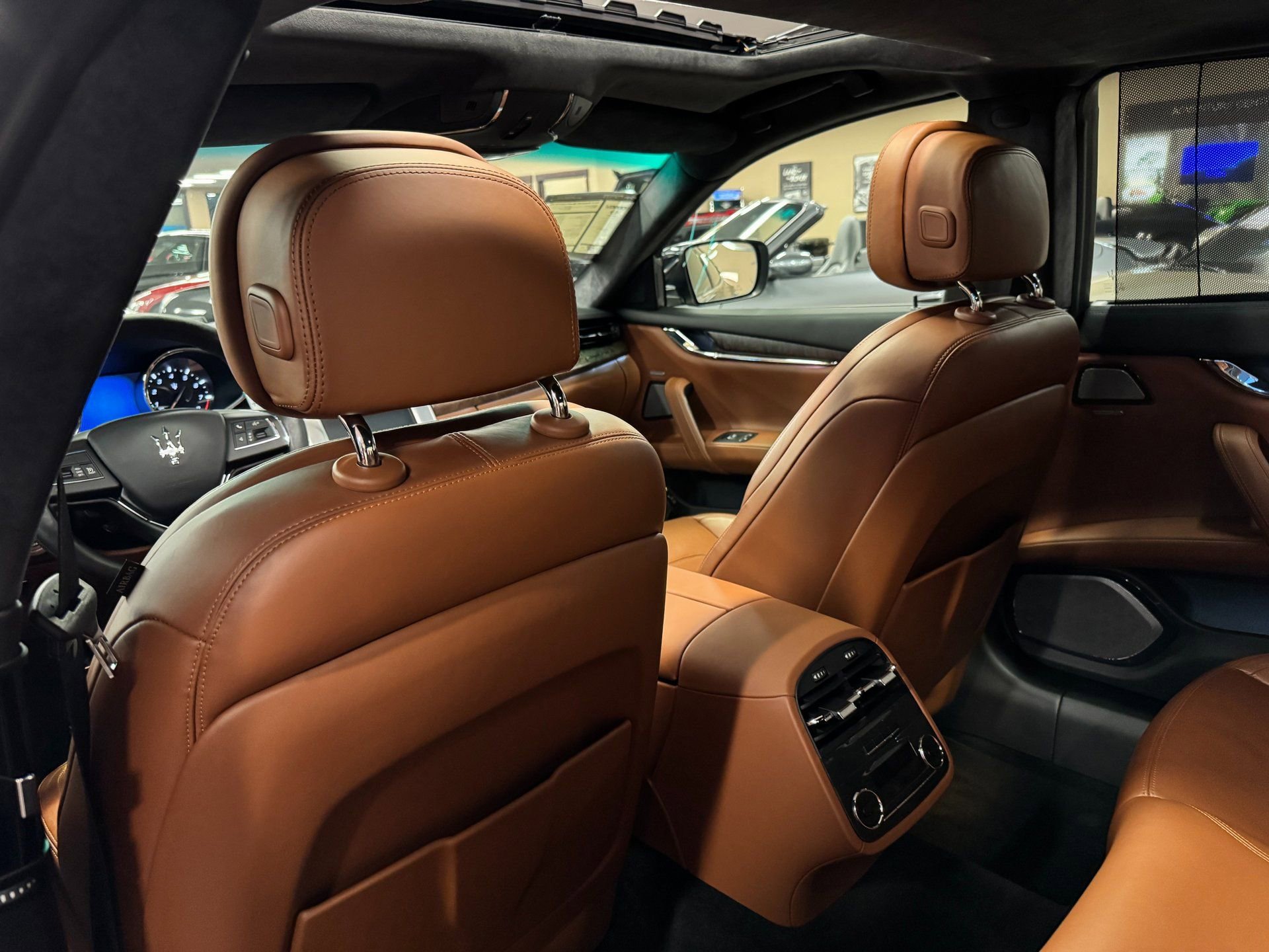 Used 2014 Maserati Quattroporte GTS image 20