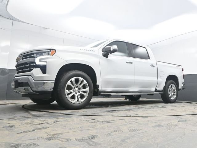 Used 2023 Chevrolet Silverado 1500 LTZ AWD/4WD image 36
