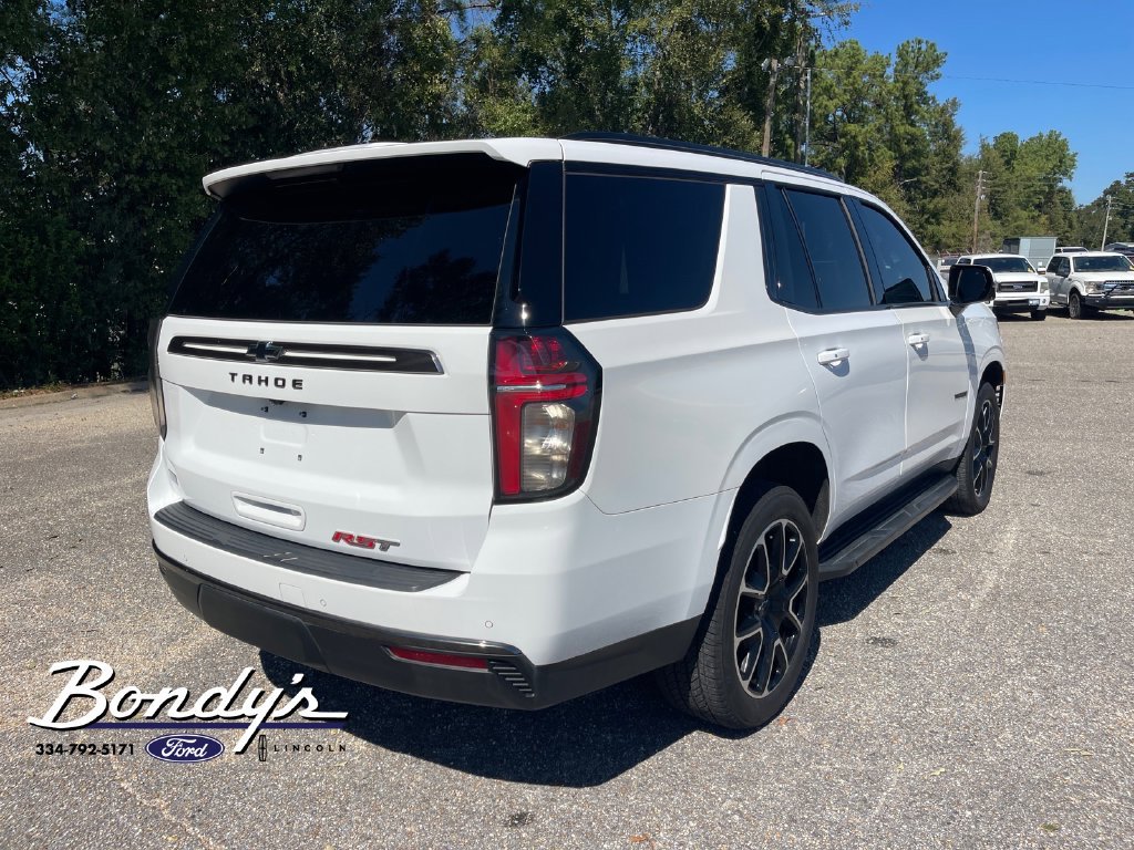 Used 2022 Chevrolet Tahoe RST w/ Luxury Package RWD image 15
