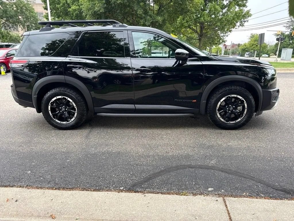 Used 2025 Nissan Pathfinder Rock Creek AWD/4WD image 7