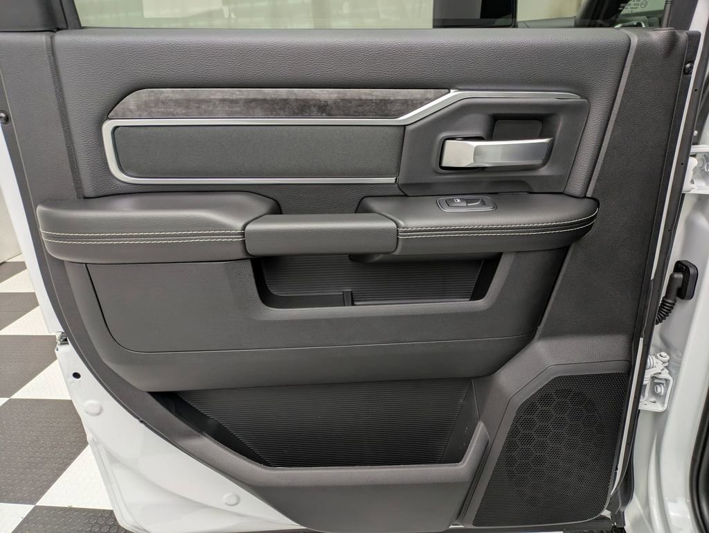 New 2024 RAM 2500 Big Horn w/ Safety Group image 16