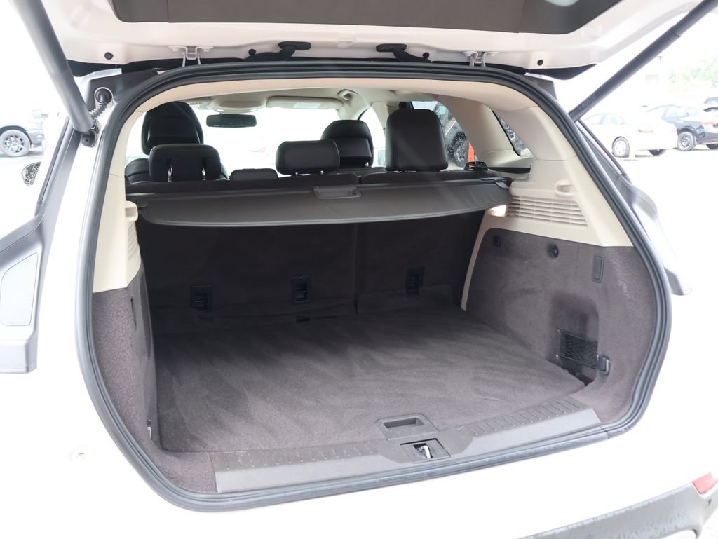 Used 2019 Lincoln MKC Select w/ Select Plus Package FWD image 14