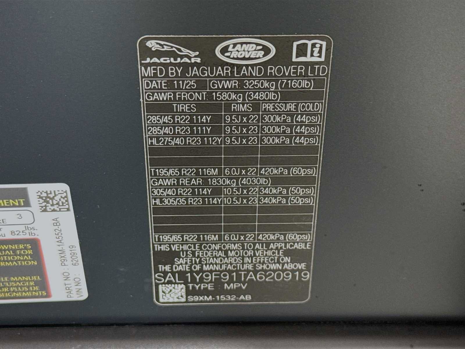 New 2026 Land Rover Range Rover Sport SV AWD/4WD image 37