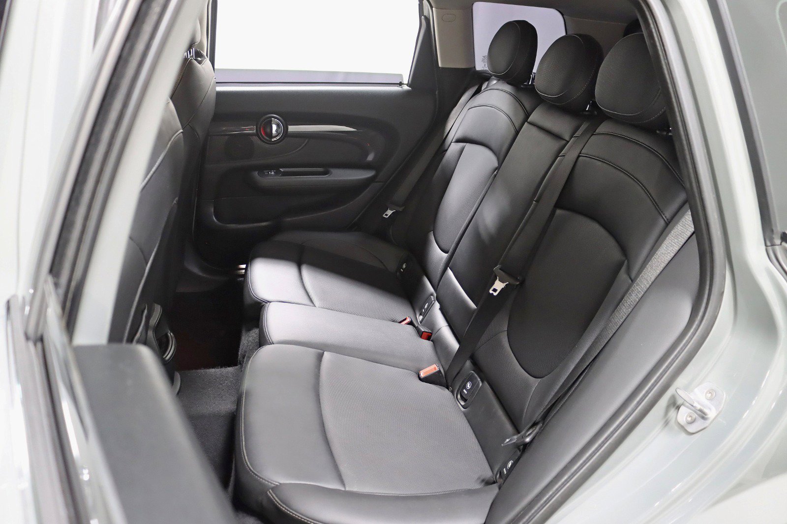 Used 2019 MINI Cooper Clubman S image 24