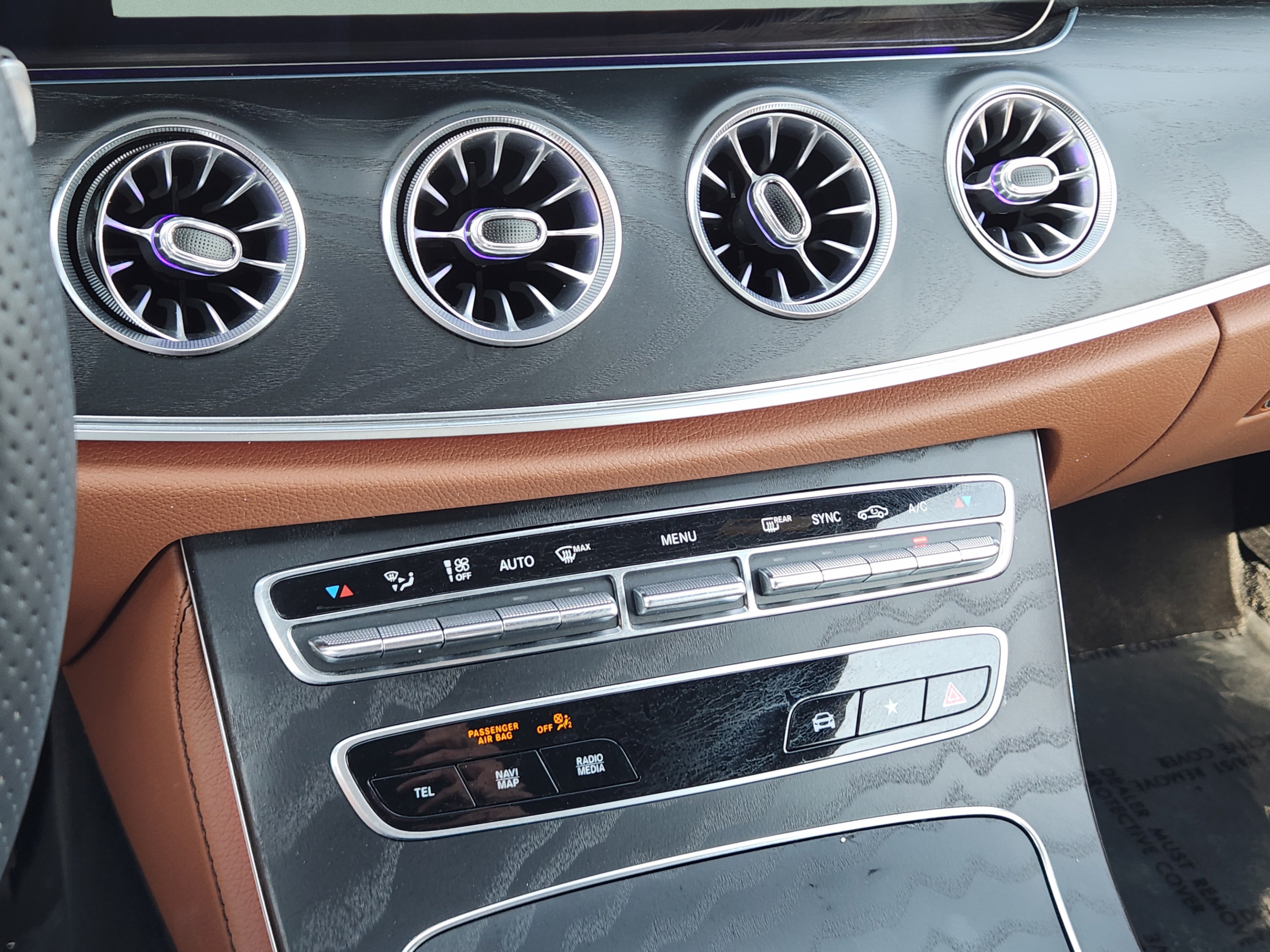 Used 2023 Mercedes-Benz E 450 Cabriolet image 18