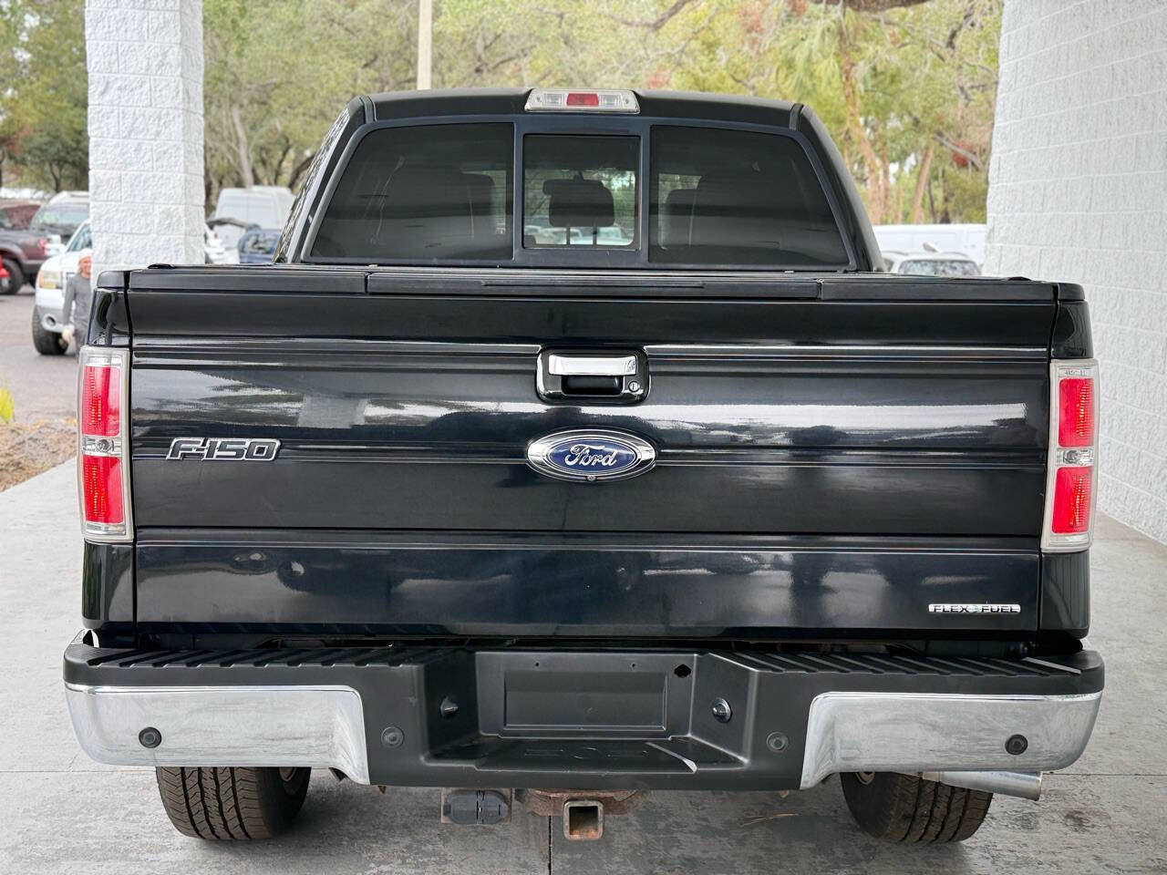 Used 2014 Ford F150 Lariat w/ Equipment Group 502A Luxury AWD/4WD image 7