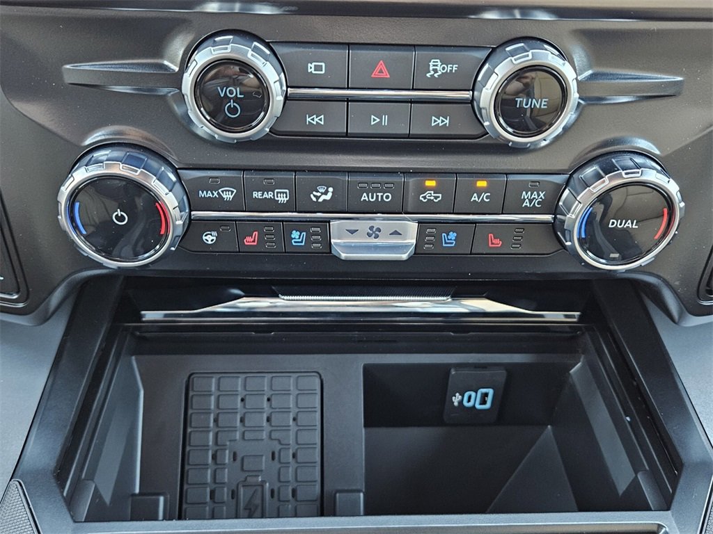 New 2026 Ford F250 4x4 Crew Cab Super Duty image 21