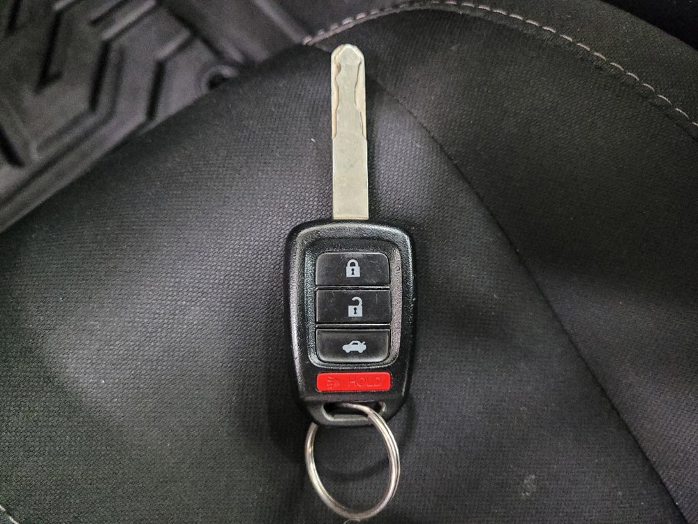 Used 2020 Honda Civic LX image 32