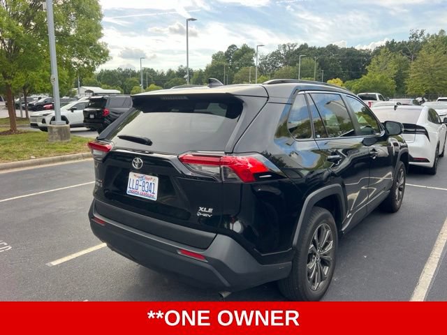 Used 2025 Toyota RAV4 XLE Premium AWD/4WD image 6