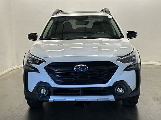 Certified 2025 Subaru Outback Limited image 27