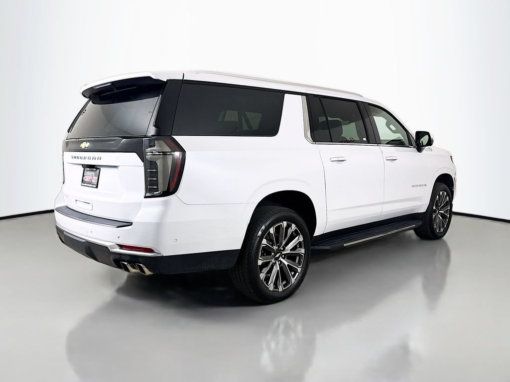 Used 2026 Chevrolet Suburban High Country w/ Sun And Tow Package AWD/4WD image 8