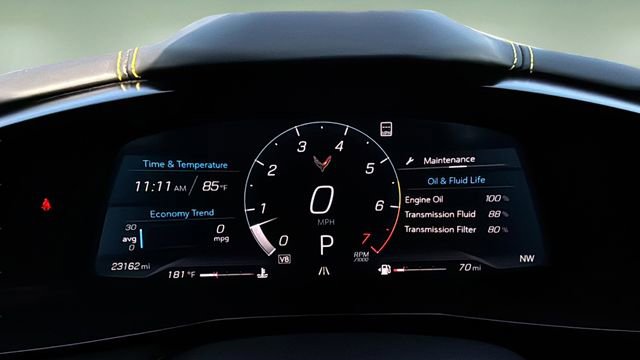 Used 2023 Chevrolet Corvette Stingray Premium Cpe w/ Z51 Performance Package image 18