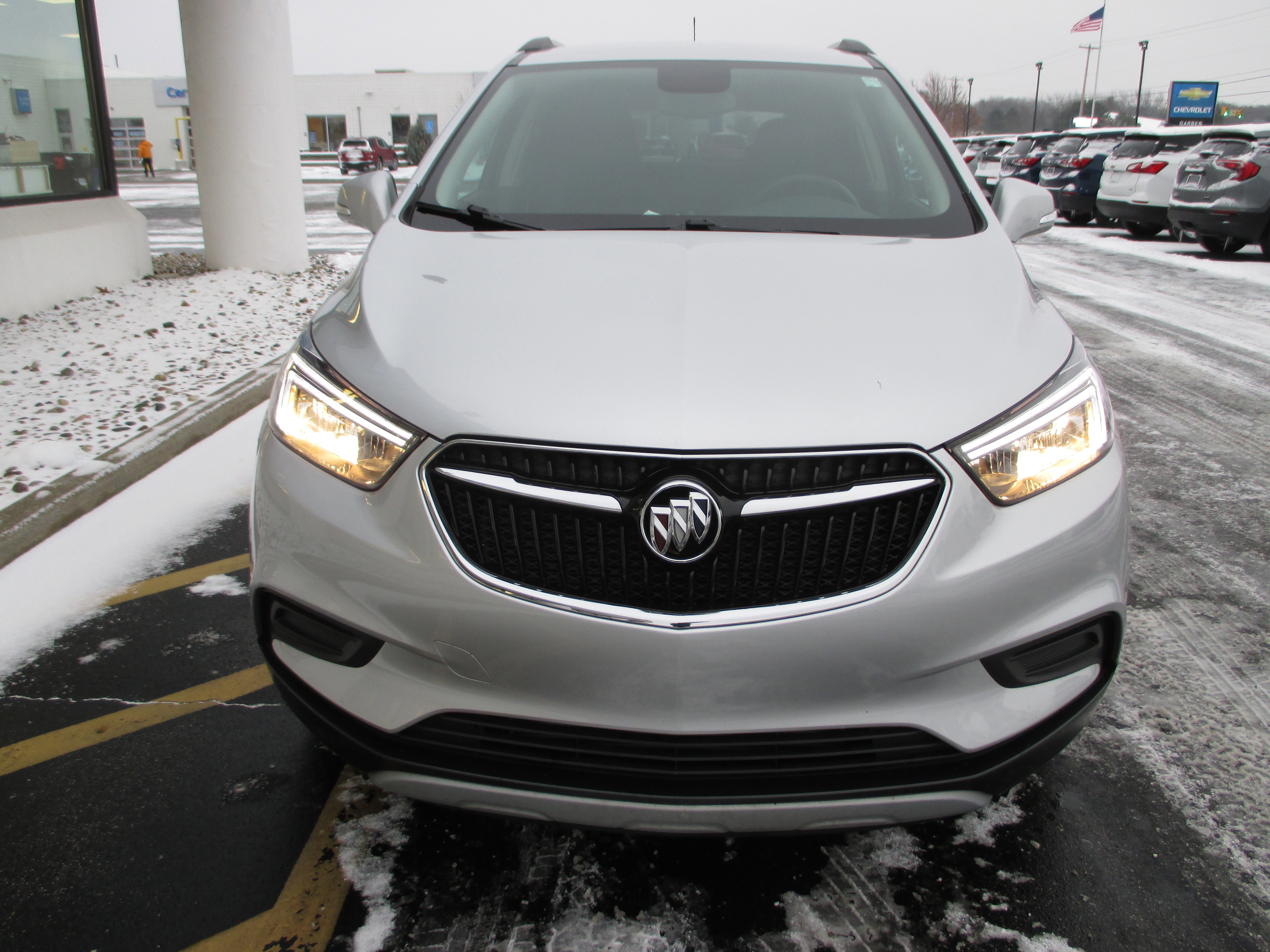 Used 2018 Buick Encore Preferred image 8