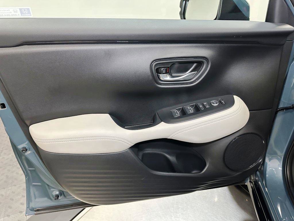 New 2026 Honda HR-V EX-L image 11