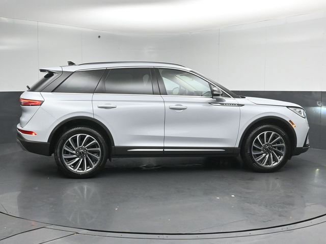 Certified 2026 Lincoln Corsair Reserve w/ Equipment Group 202A AWD/4WD image 8
