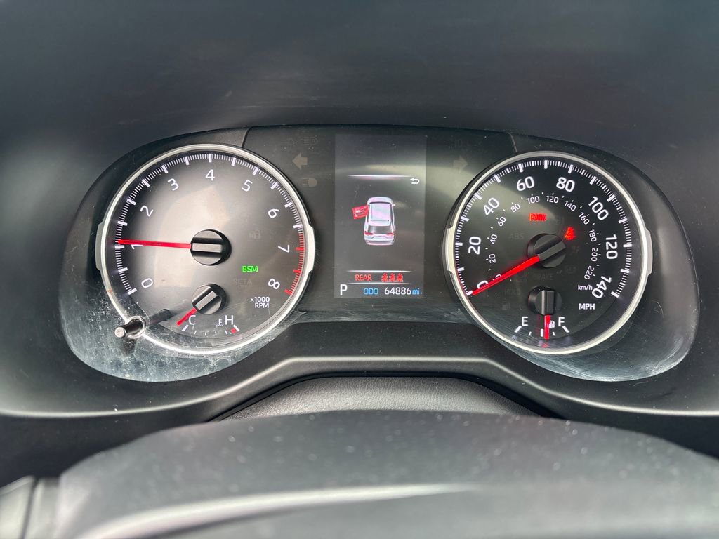 Used 2020 Toyota RAV4 XLE w/ Convenience Package image 25