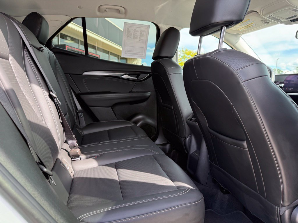 Used 2025 Buick Envision Preferred AWD/4WD image 10