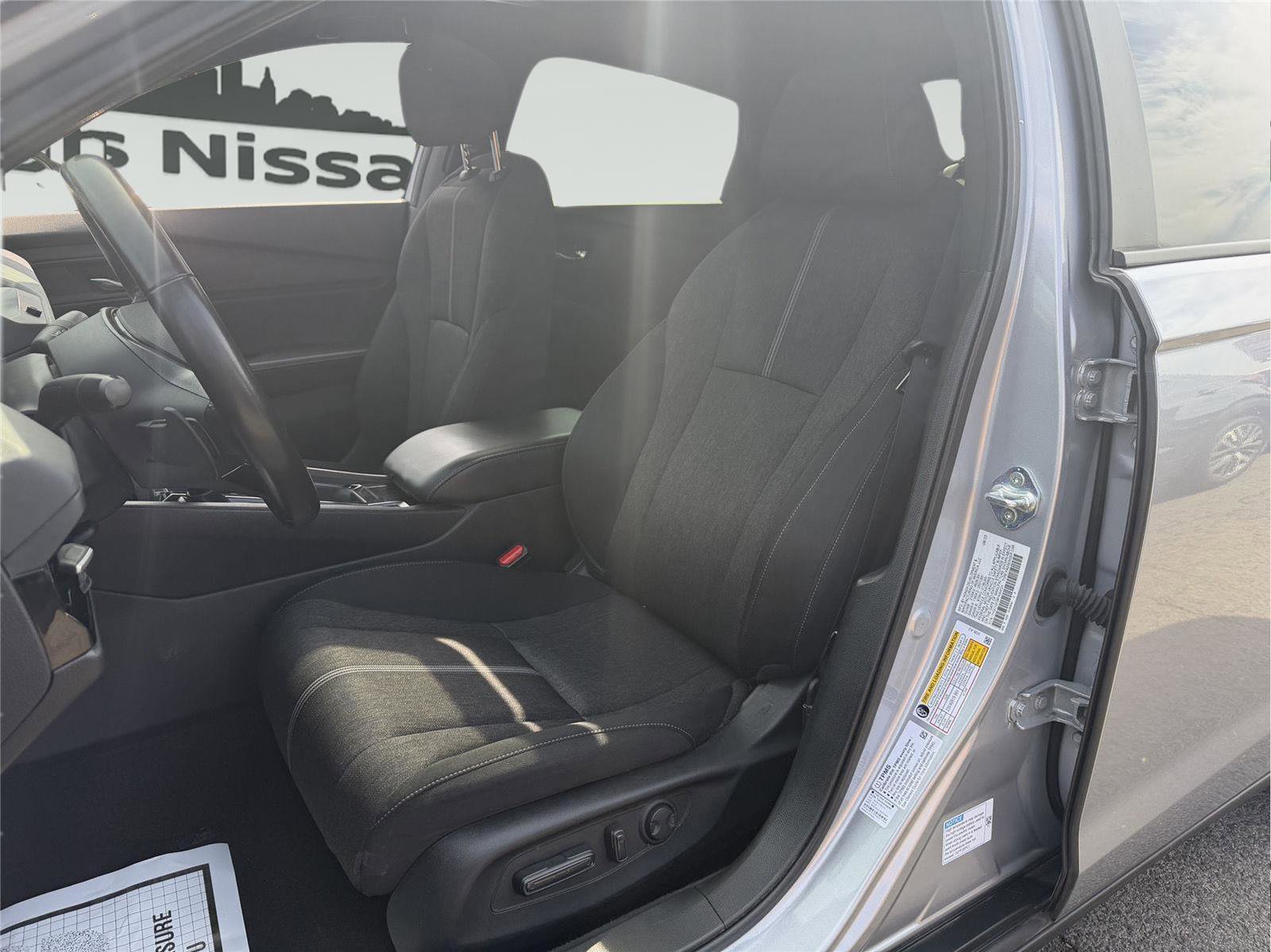 Used 2023 Honda Accord Sport image 12