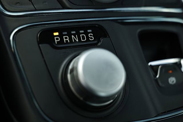 Used 2015 Chrysler 200 S w/ Navigation & Sound Group I image 40