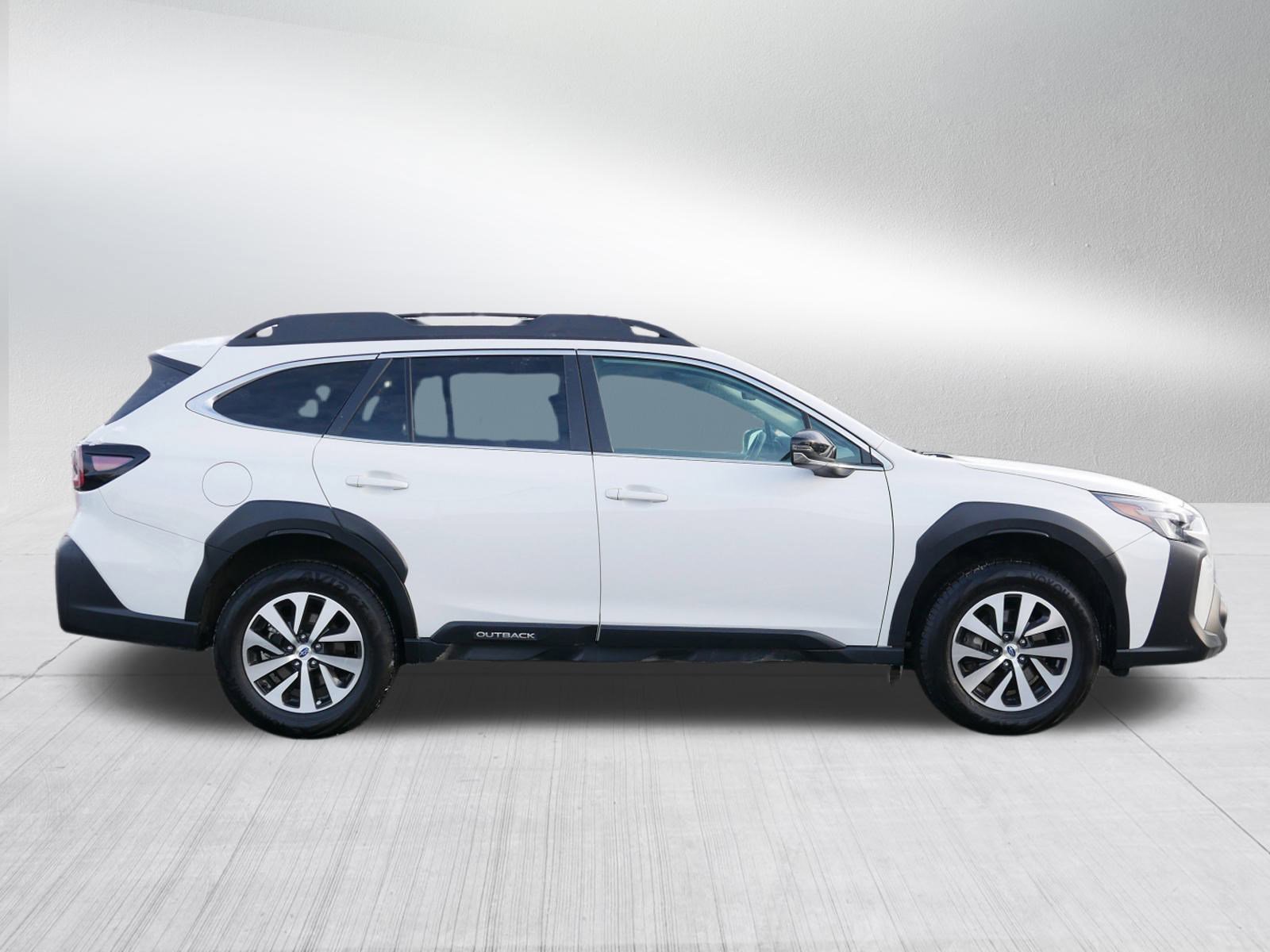 Certified 2025 Subaru Outback Premium image 8