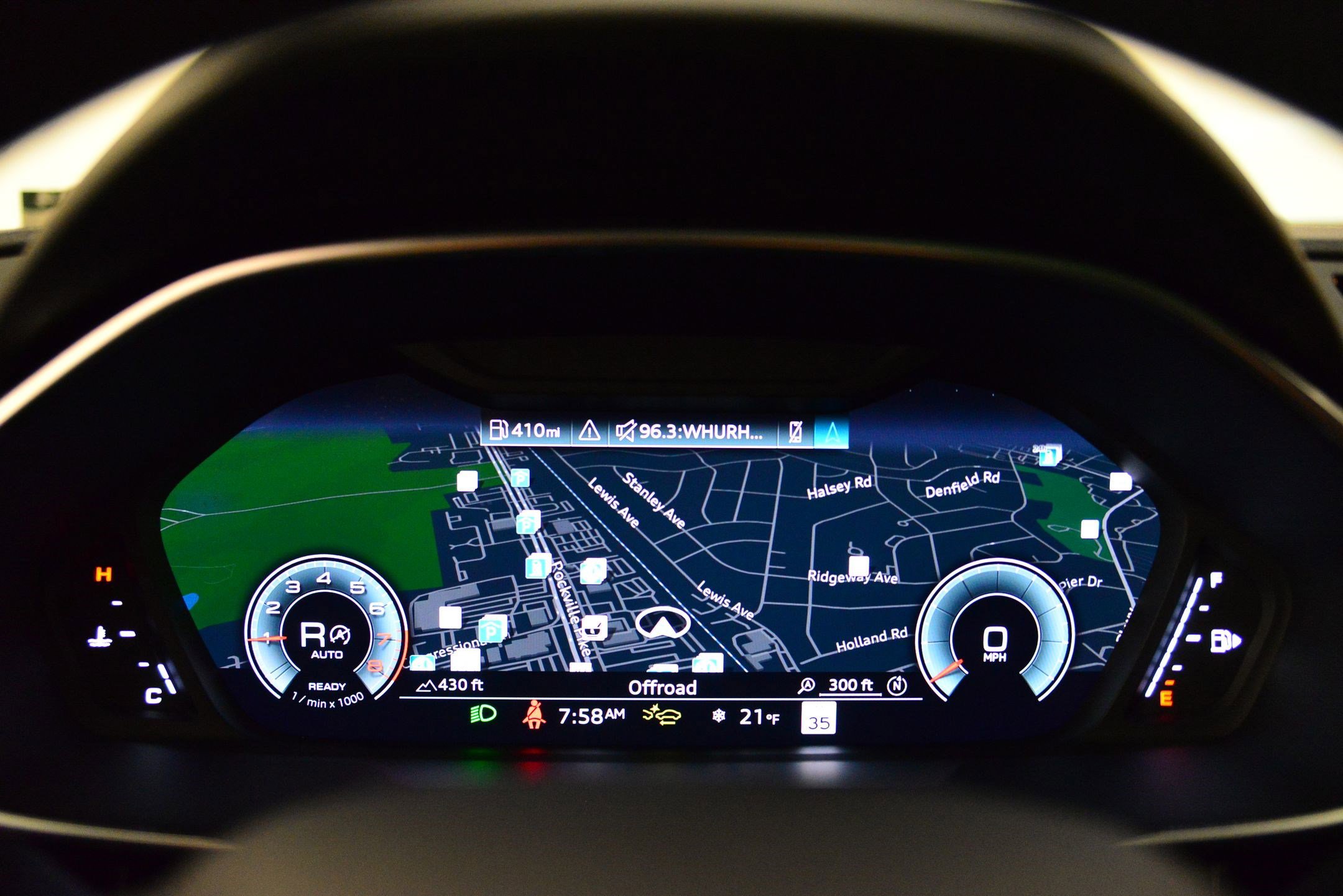 Certified 2025 Audi Q3 2.0T Premium Plus w/ Premium Plus Package image 30