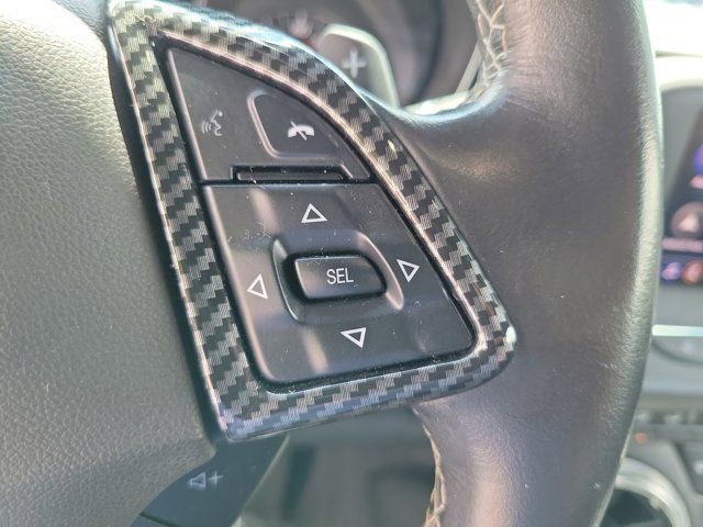 Used 2023 Chevrolet Camaro LT RWD image 18