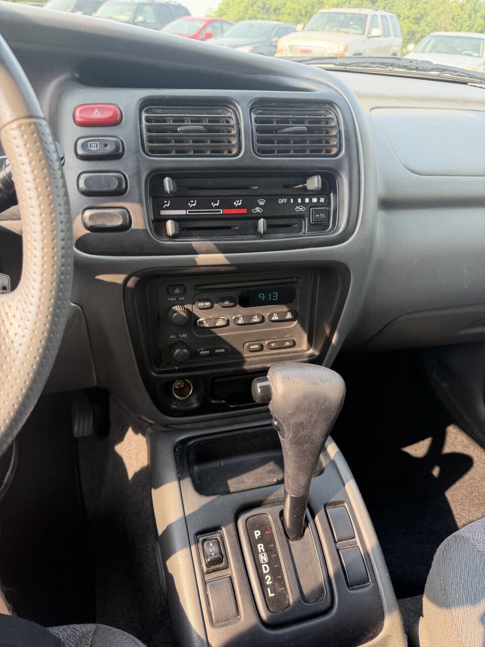 Used 2000 Chevrolet Tracker 4WD w/ Preferred Equipment Group 2 image 21
