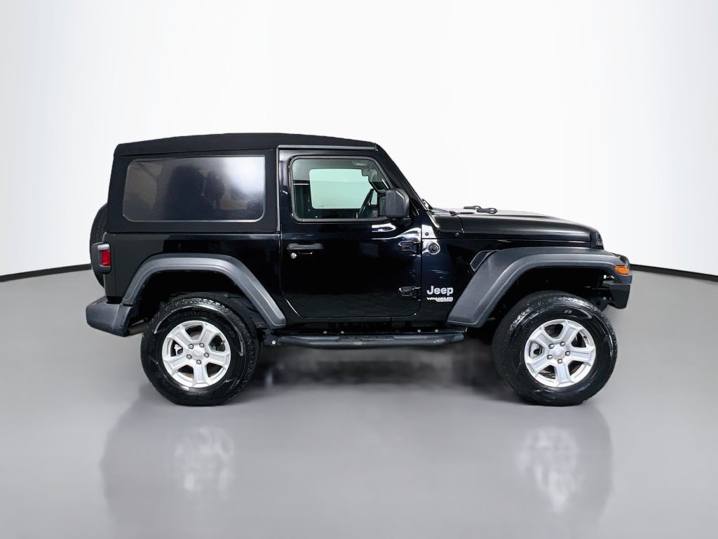 Used 2018 Jeep Wrangler Sport AWD/4WD image 2