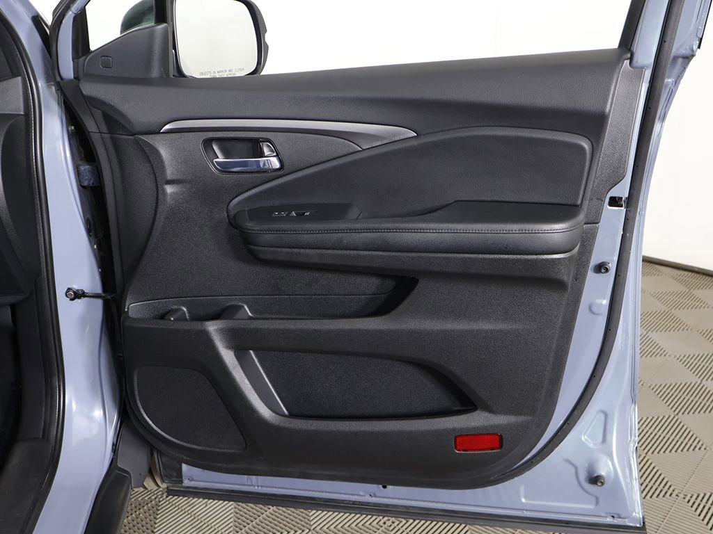 Used 2022 Honda Pilot Sport image 24
