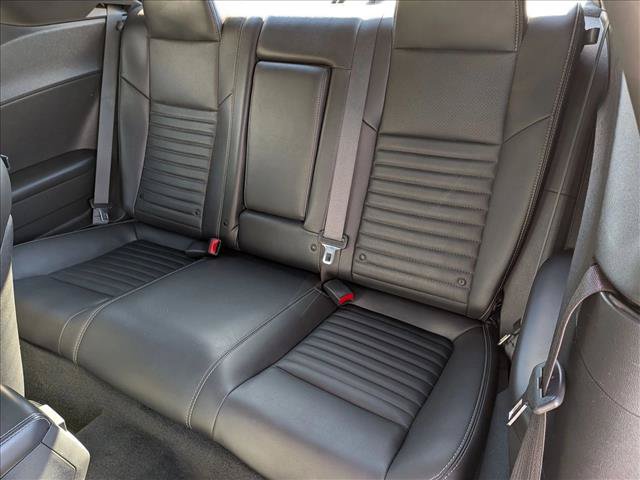 Used 2012 Dodge Challenger R/T RWD image 19