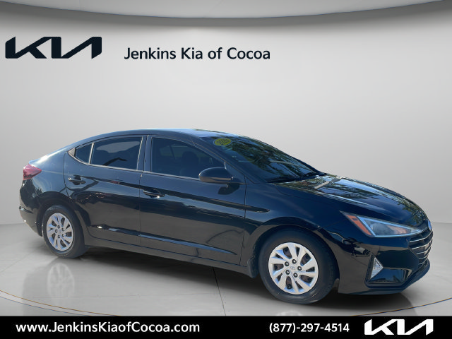 Used 2020 Hyundai Elantra SE w/ Cargo Package (C1)