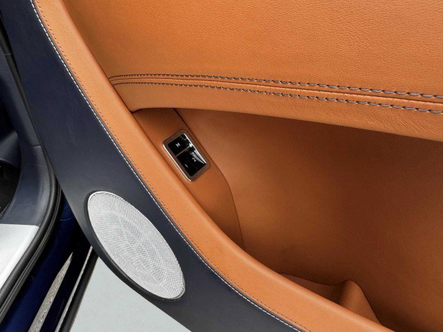 Used 2023 Bentley Bentayga Extended Wheelbase image 64