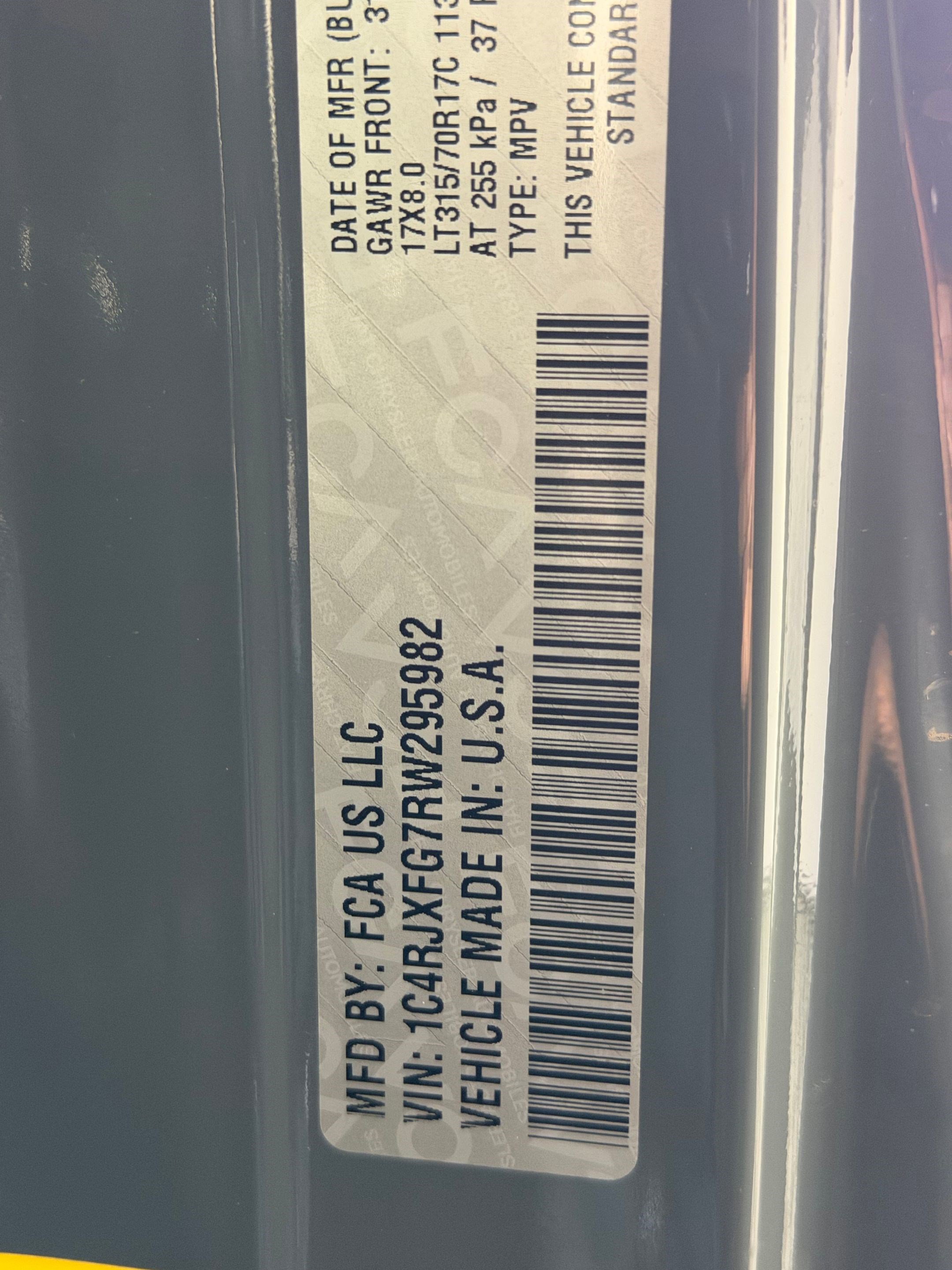 Used 2024 Jeep Wrangler Unlimited Rubicon image 17