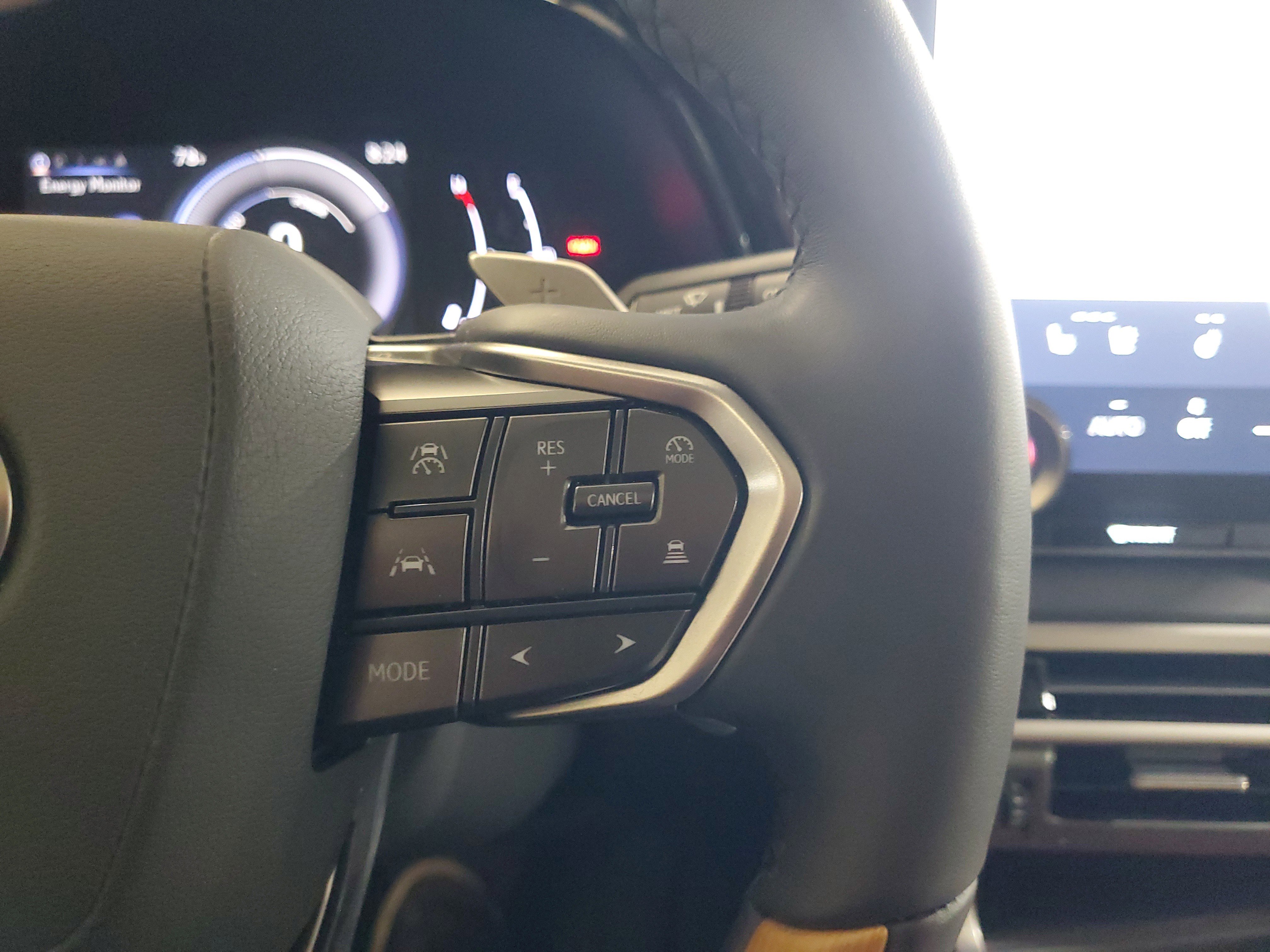 Used 2024 Lexus RX 350h image 25