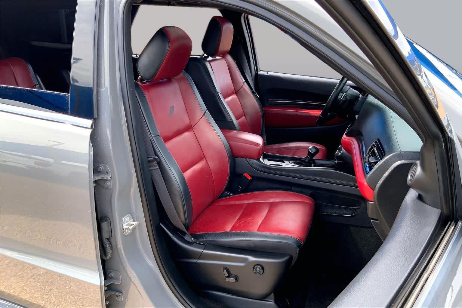 Used 2022 Dodge Durango R/T w/ Blacktop Package AWD/4WD image 9