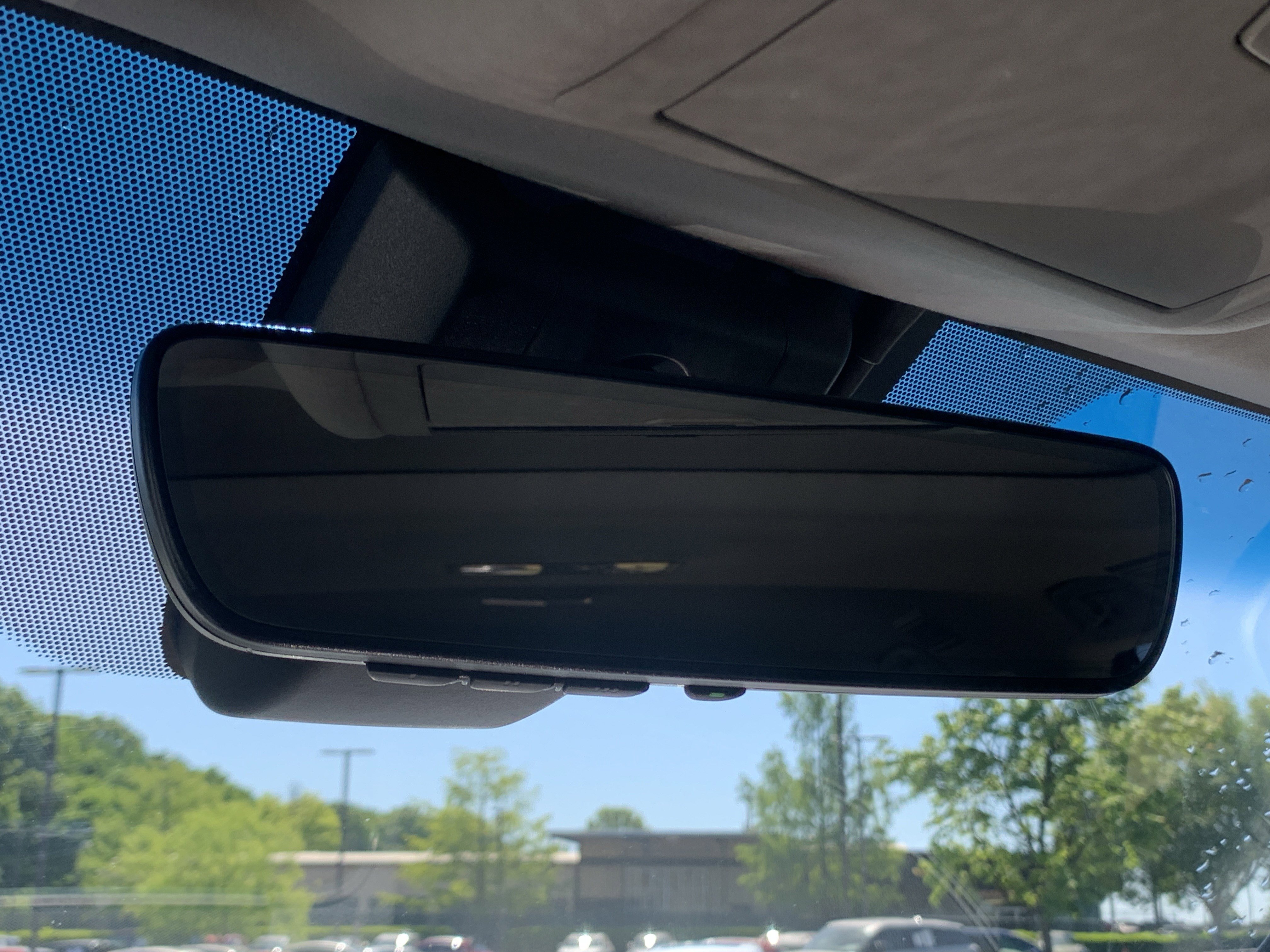 Used 2018 Lexus LX 570 4WD w/ Luxury Package image 27